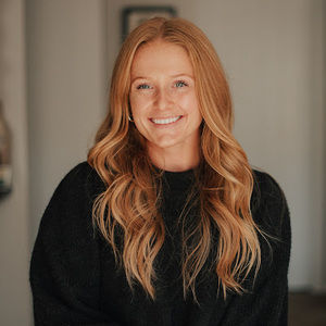 Meet your Posher, Abi